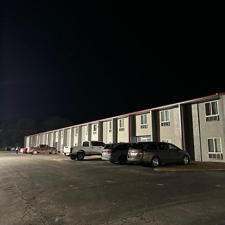 Americas Best Value Inn Marshall Bel Air Esterno foto