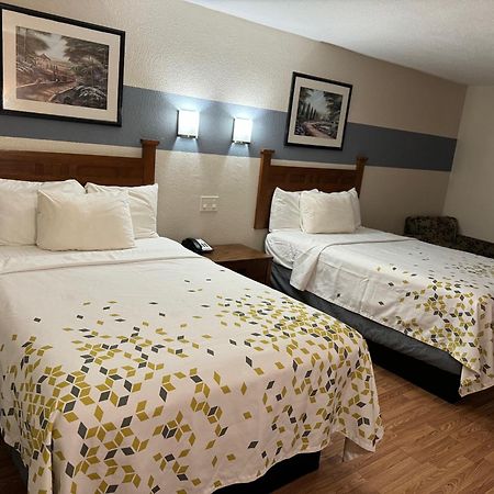 Americas Best Value Inn Marshall Bel Air Esterno foto
