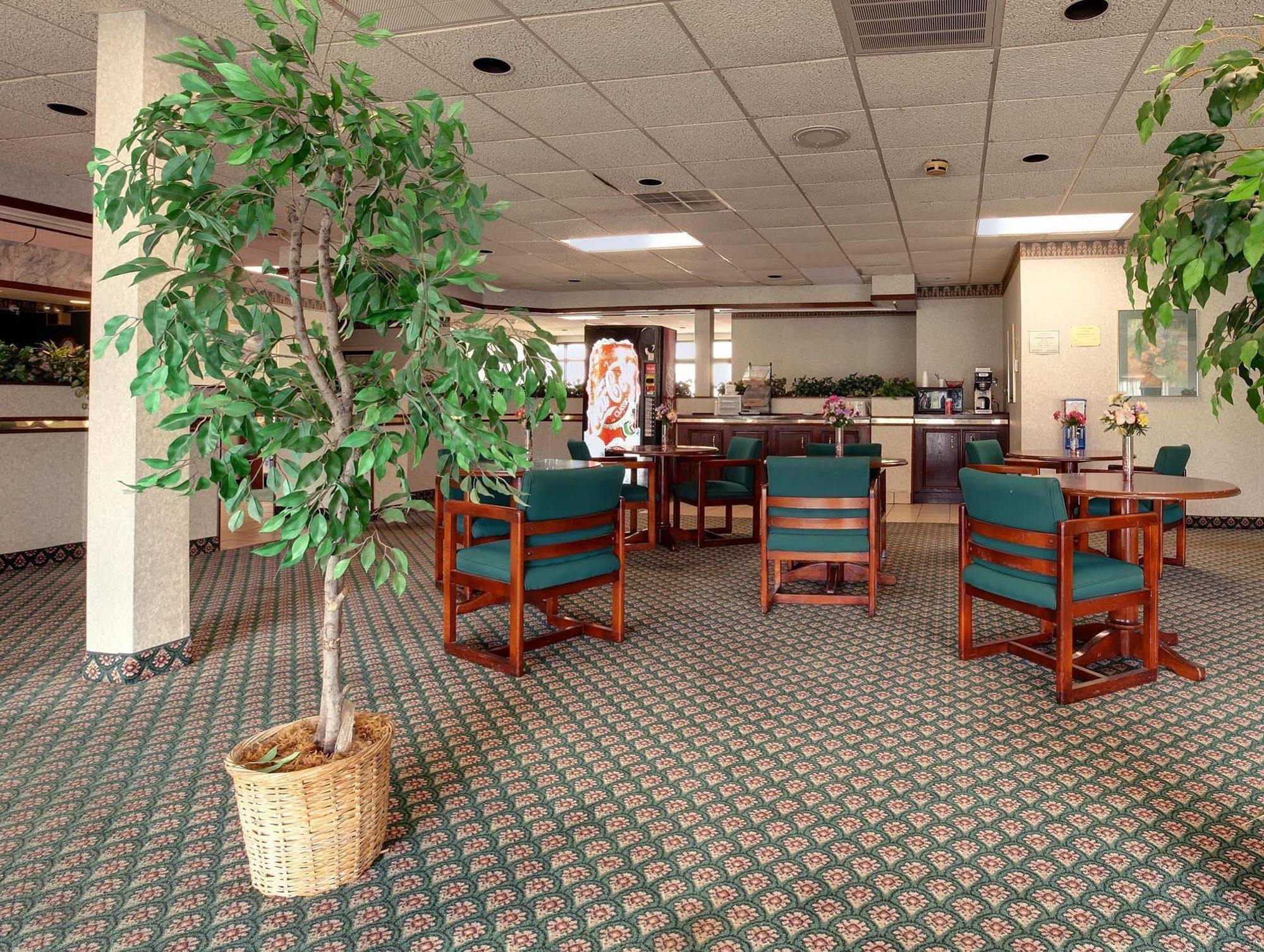 Americas Best Value Inn Marshall Bel Air Esterno foto